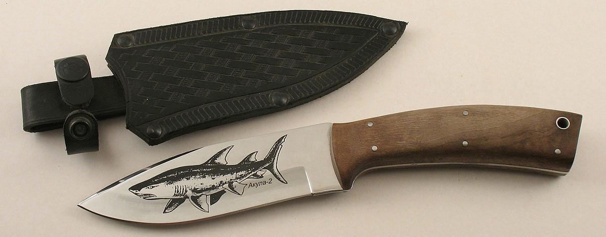 Охотничий нож акула