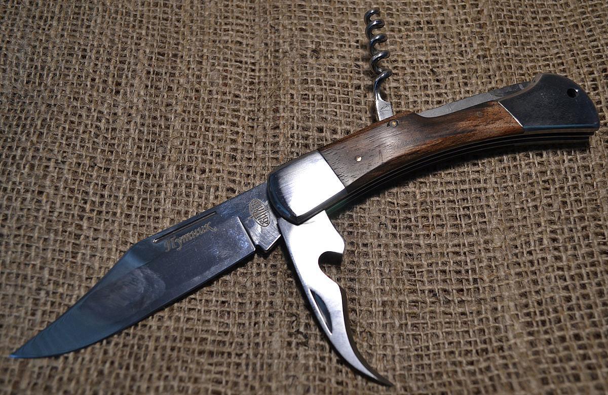 Складной нож со штопором