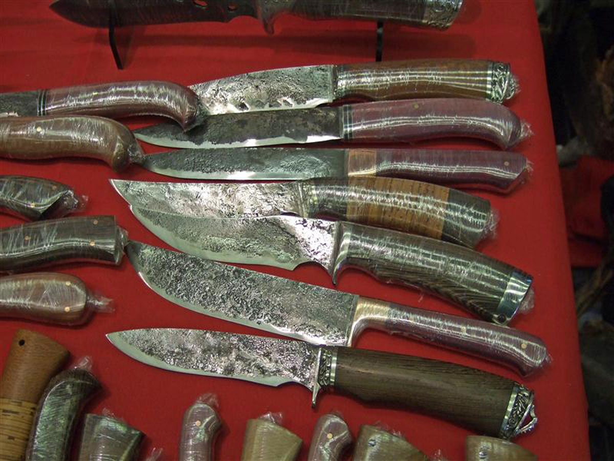 Походные кованые ножи